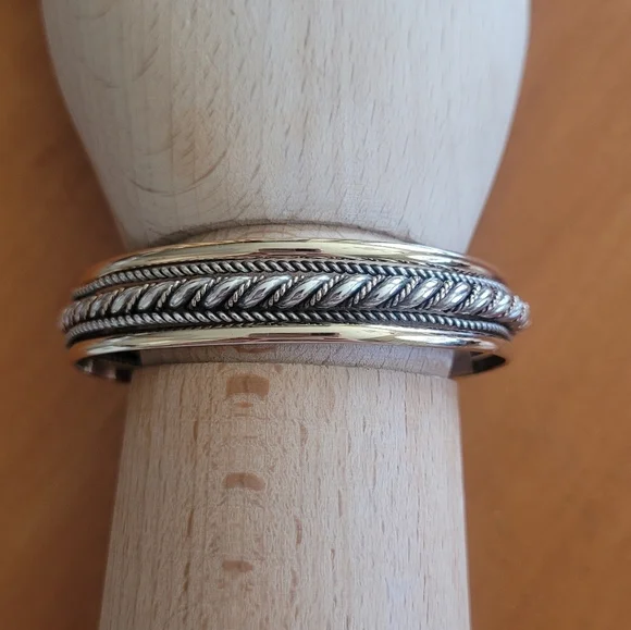 Navajo‎ Monroe Ashley 12kgf and Sterling Marked Native American Cuff Bracelet